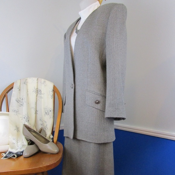 🌟Host Pick 🌟Vintage 80's Kasper ASL Wool/Rayon Business Suit - Picture 4 of 8